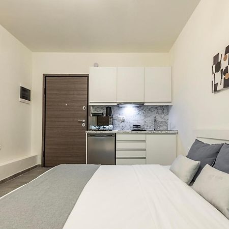 Phaedrus Living: City Center Executive Flat Stadiou Athènes Extérieur photo